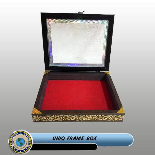uniq frame box